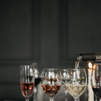 Private wine tastings at Fi